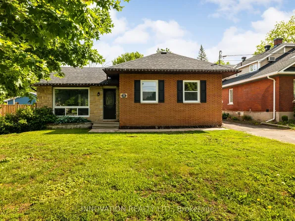 75 Wilson St W, Perth, ON K7H 2N7