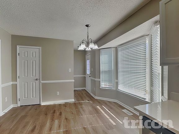 5th image of 713 Ilex Ct