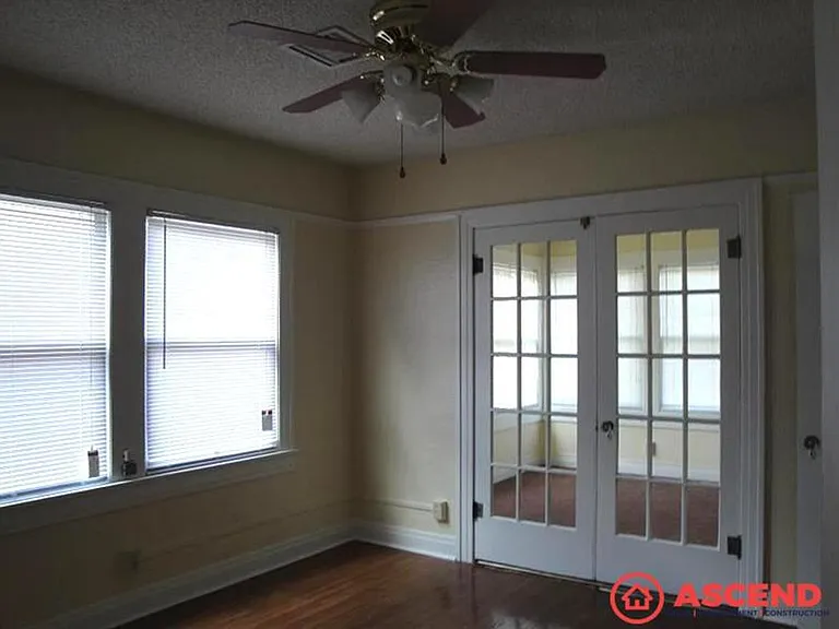 212 Lincoln St — Photo 6
