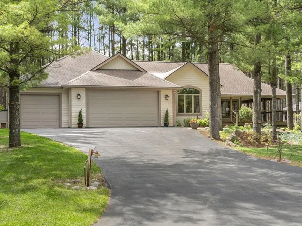 7855 Indian Lore ROAD #20, West Bend, WI 53090