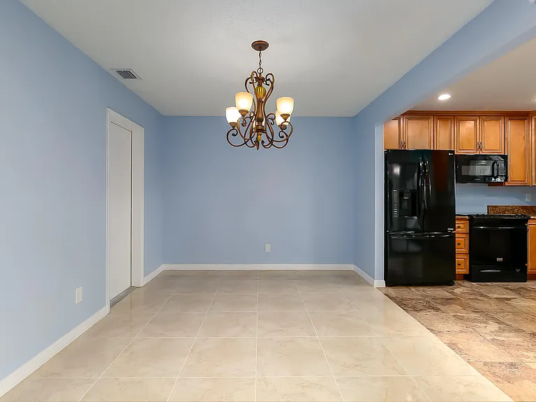 4166 Gator Trace Villas Cir #B — Photo 10