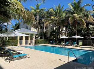 7524 SW 102nd St #206, Pinecrest, FL 33156