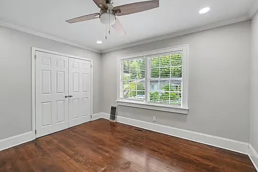 801 Piedmont Way NE — Photo 18