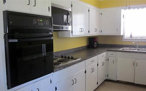 2nd image of 2924 County Road 1214