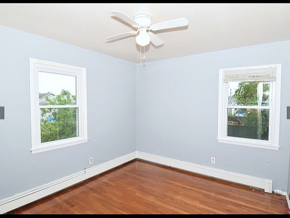 3rd image of 226 Hopper St #B