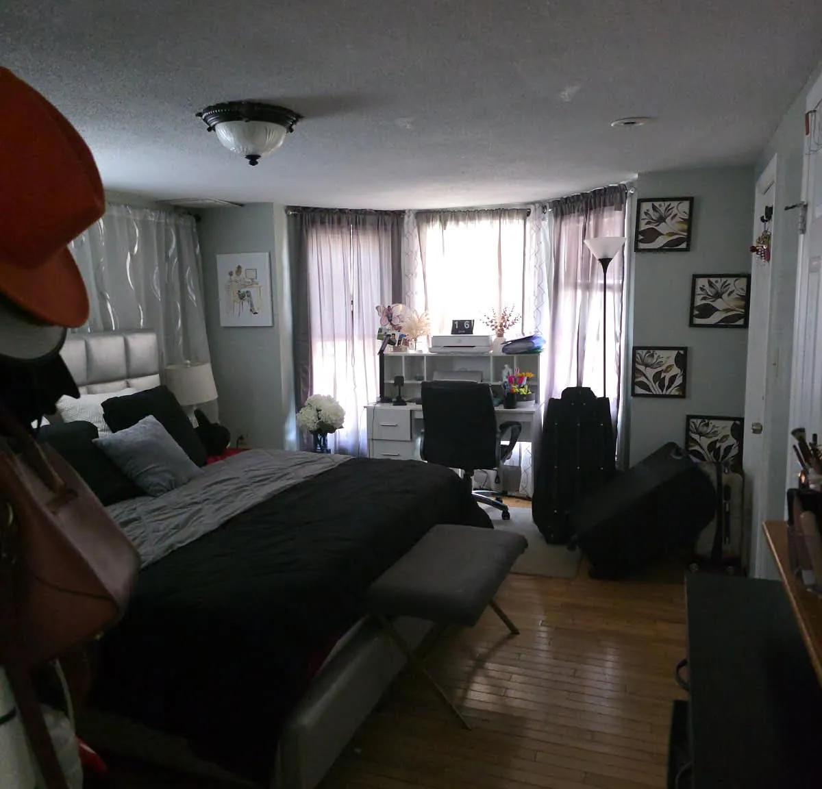 4 Dexter Street - 4-02 — Photo 2