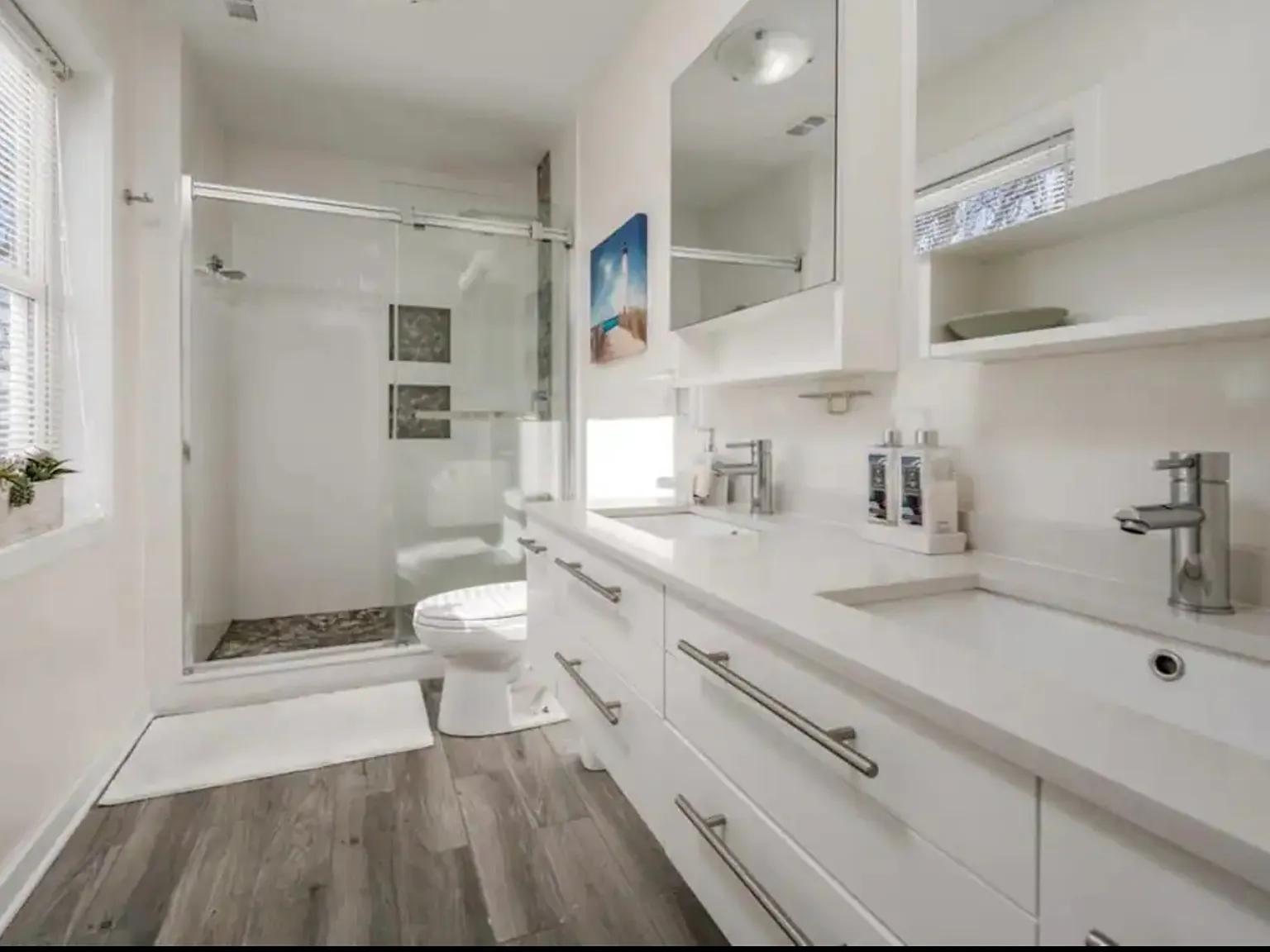 4 bed, 2000 sqft, $2,400 — Photo 3