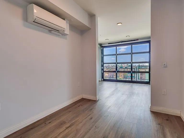 Lux Lofts LA — Photo 93