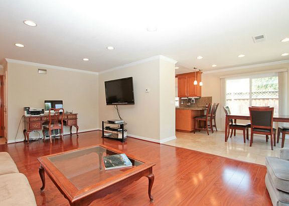 2nd image of 2125 Turnhouse Ln