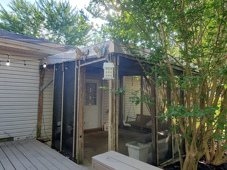 1709 Oak Hill Dr — Photo 4