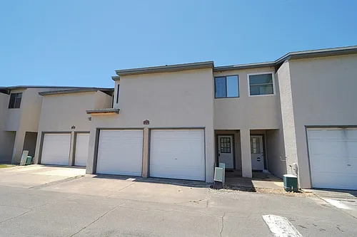 1303 Airport Dr #A8 Photo 1