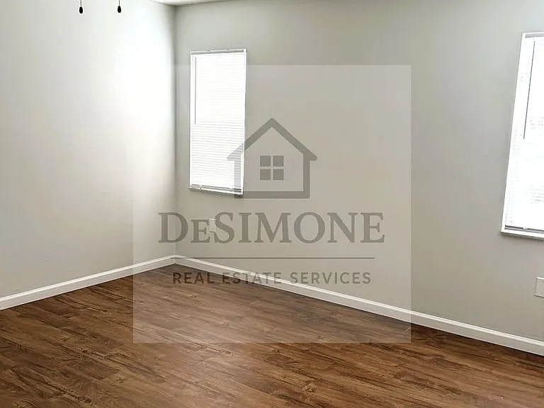 Forest Edge Apartments — Photo 117