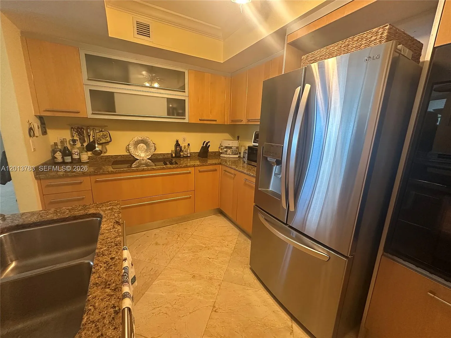 Ocean Three Condo — Photo 4