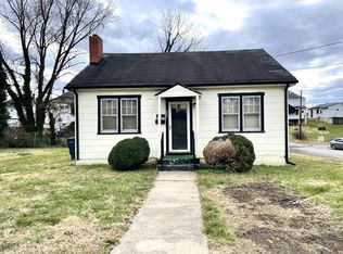 1430 Gilmer Ave NW, Roanoke, VA 24017