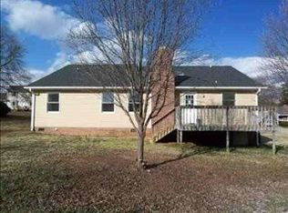 110 Lomond Ln, Greenville, SC 29607