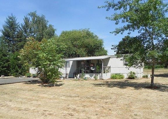 2nd image of 37683 3rd St