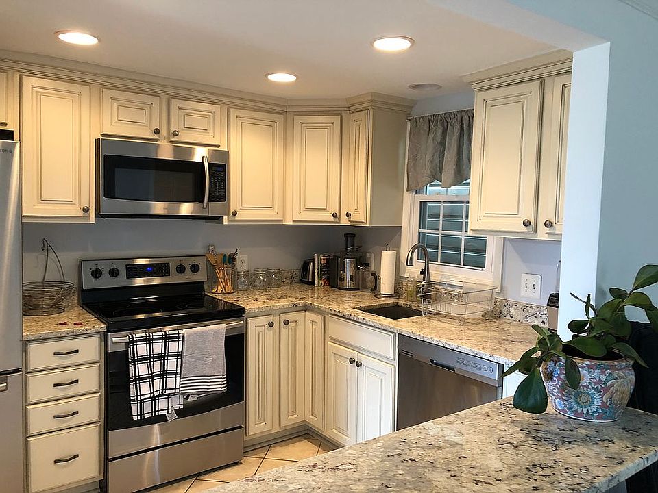 Newer kitchen 