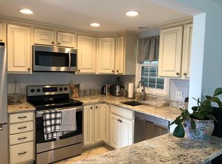 700 S Fairfax St #220, Alexandria, VA 22314