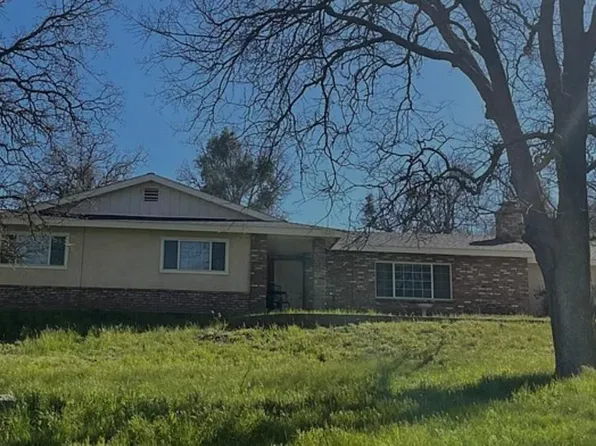 29450 Stallion Springs Dr, Tehachapi, CA 93561