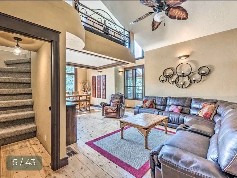 215 Maple Dr #0 — Photo 10