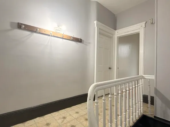 608 57th Street image 4 of 33