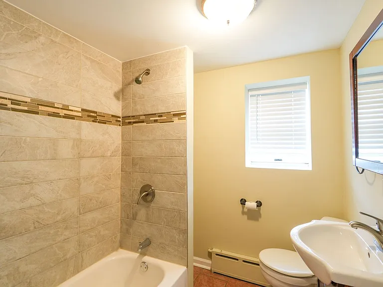 1627 S 10th St #2 — Photo 16