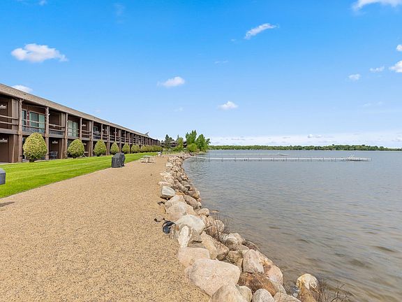 4th image of 9201 Breezy Point Dr #103