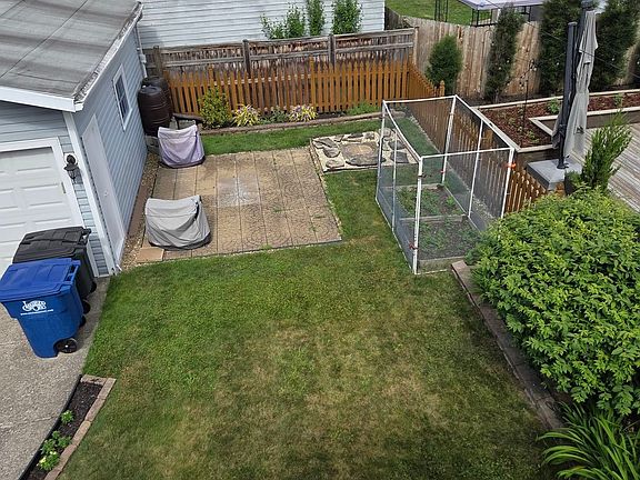 3rd image of 1524 Lauderdale Ave