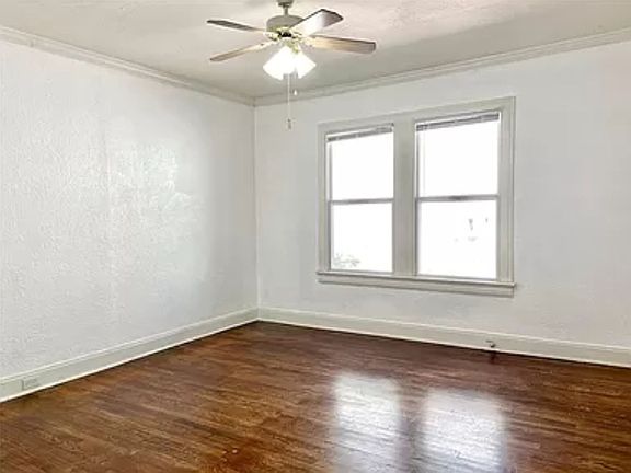 4th image of 5946 La Vista Dr