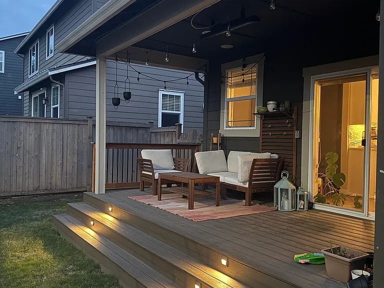 Deck with lighting