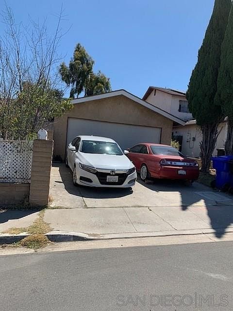 1st image of 207 Kenton Ave