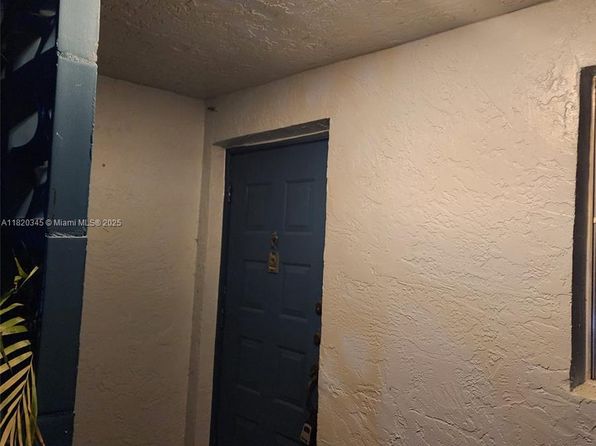 5150 Lakefront Blvd APT A