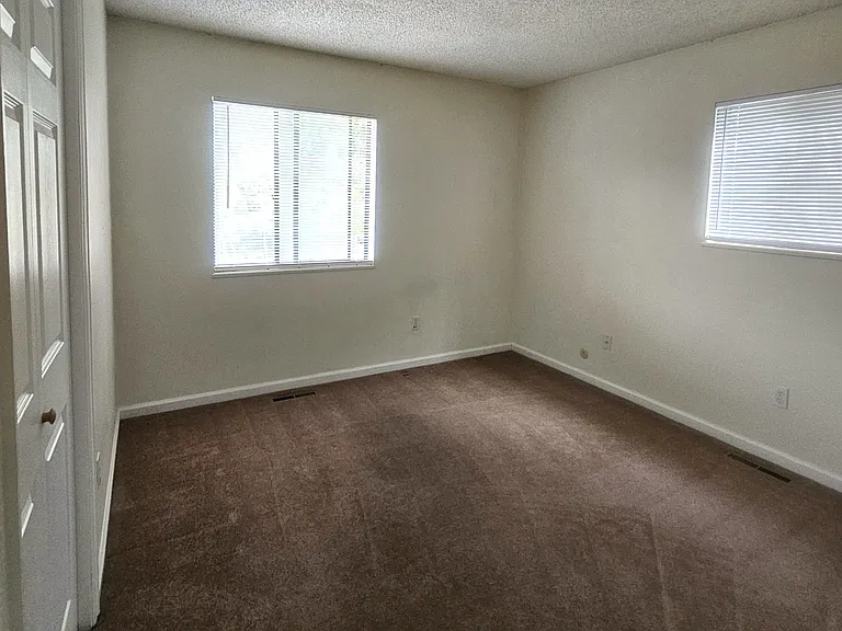1617 Centaur Cir — Photo 7