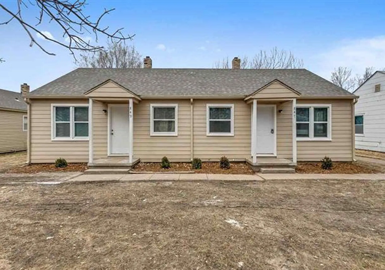 Affordable 1 Bedroom Duplex — Photo 4