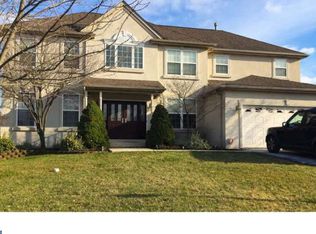 4 Amber Cir, East Norriton, PA 19401