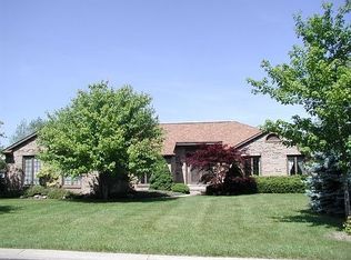 41100 Coventry Rd, Novi, MI 48375