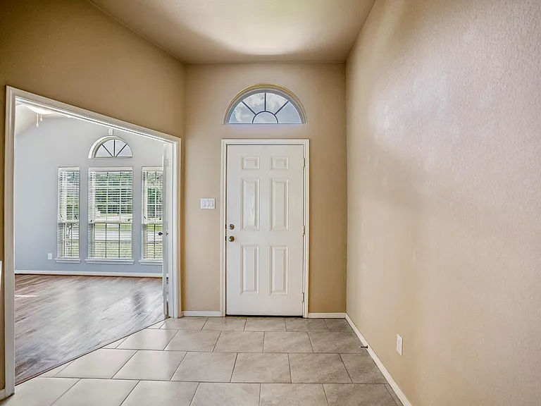 5319 Claymore Meadow Ln — Photo 3