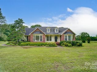 1731 Craig Farm Rd, Lancaster, SC 29720