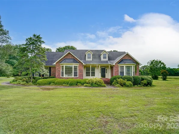 1731 Craig Farm Rd, Lancaster, SC 29720