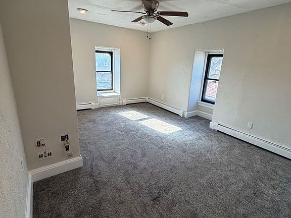 4th image of 1209 Lincoln Ave #3