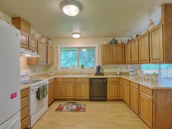 3rd image of 31404 SE 383rd Pl