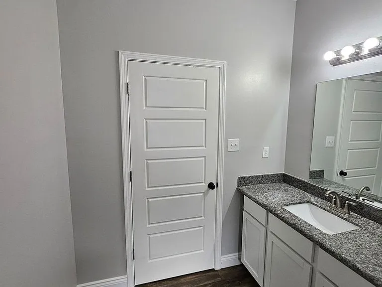 207 Lacey Eden Ln — Photo 29