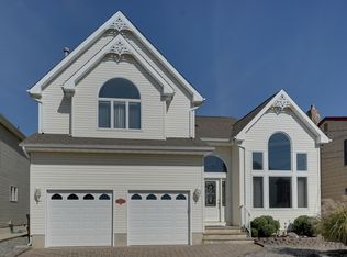 68 Rochester Dr, Brick, NJ 08723