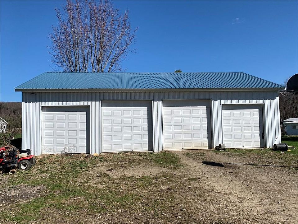 2nd image of 195 Plank Rd
