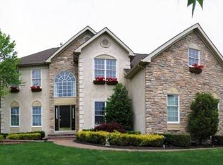 4271 Arbor Ln, Doylestown, PA 18902