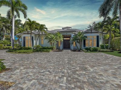 2250 Crayton Rd, Naples, FL, 34103