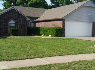 205 Lonnie Ave, Ponca City, OK 74601