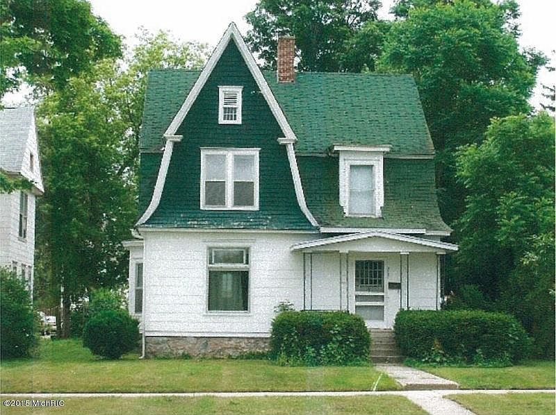 1st image of 307 S Michigan Ave