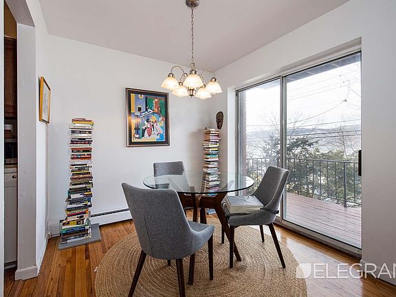 3rd image of 384 Warburton Ave APT 1C