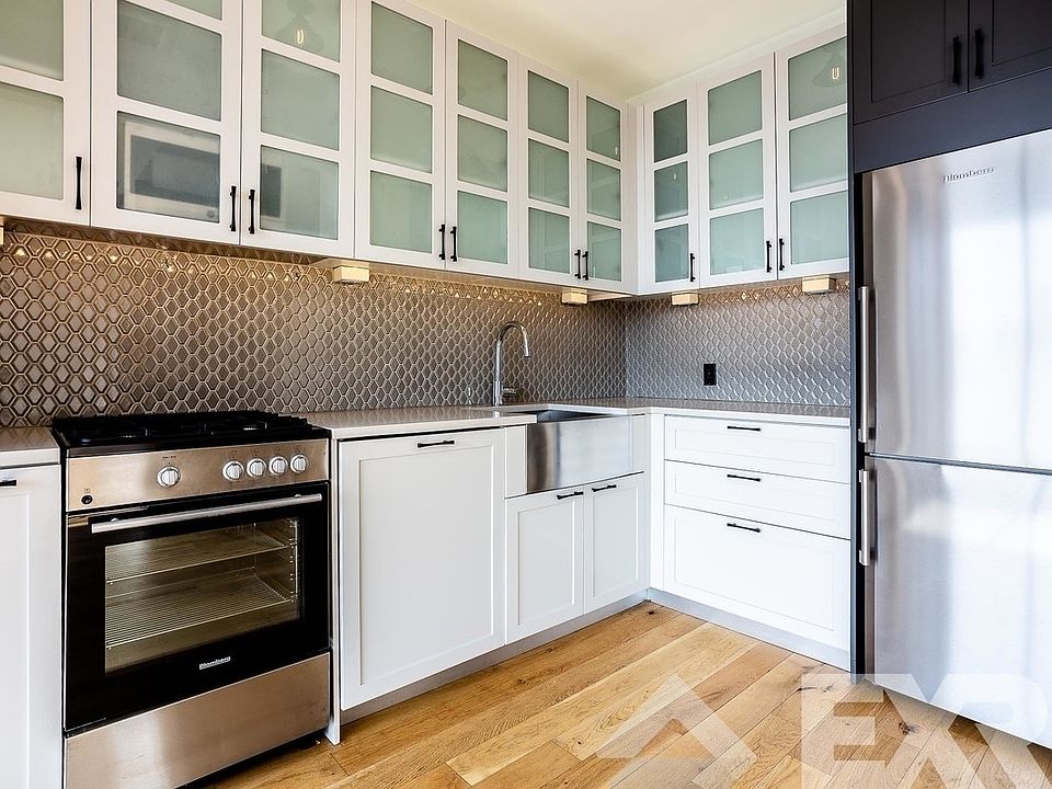 1st image of 10 Montieth St #526AA